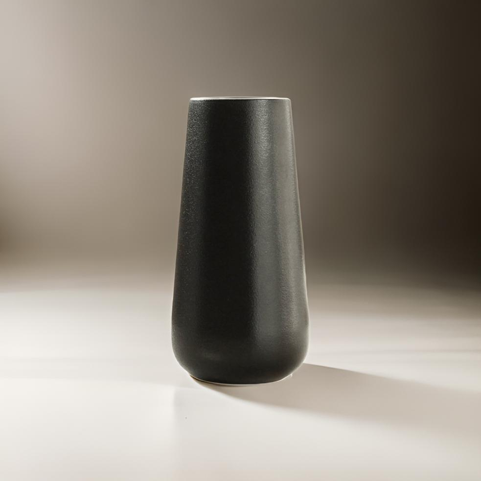 Vase Ceramic Black VASE024